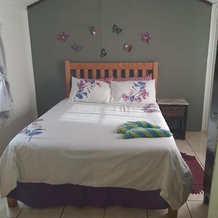 Chalet 1 Camping Style At Cynthias Country Hartbeespoort Exteriér fotografie